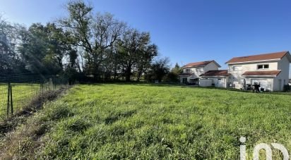 Terrain de 850 m² à Marennes (69970)