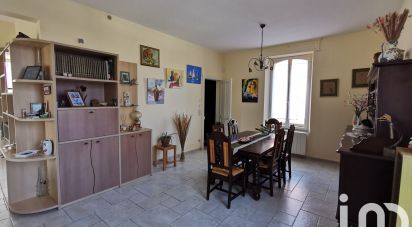 Maison traditionnelle 7 pièces de 234 m² à Gaillac (81600)