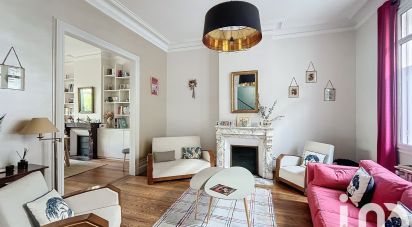 Maison 7 pièces de 165 m² à Bordeaux (33000)