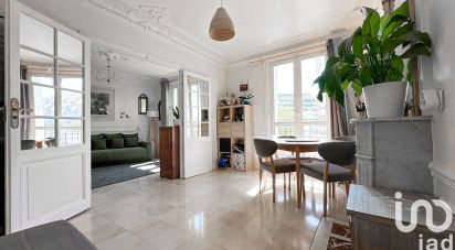 Apartment 4 rooms of 71 m² in Paris (75015)