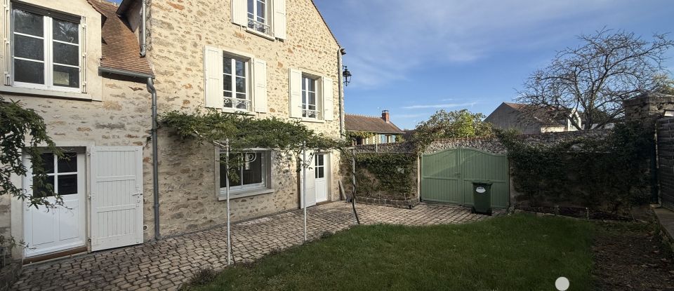 House 5 rooms of 105 m² in Janville-sur-Juine (91510)