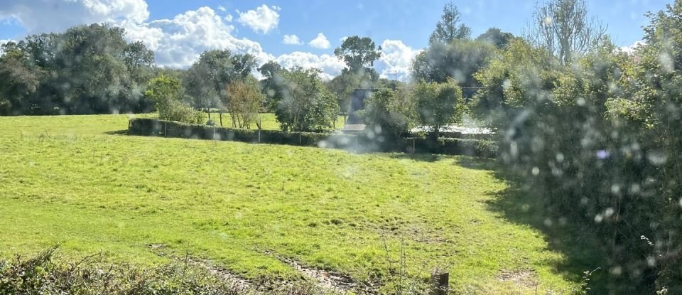 Longère 2 pièces de 94 m² à Le Molay-Littry (14330)