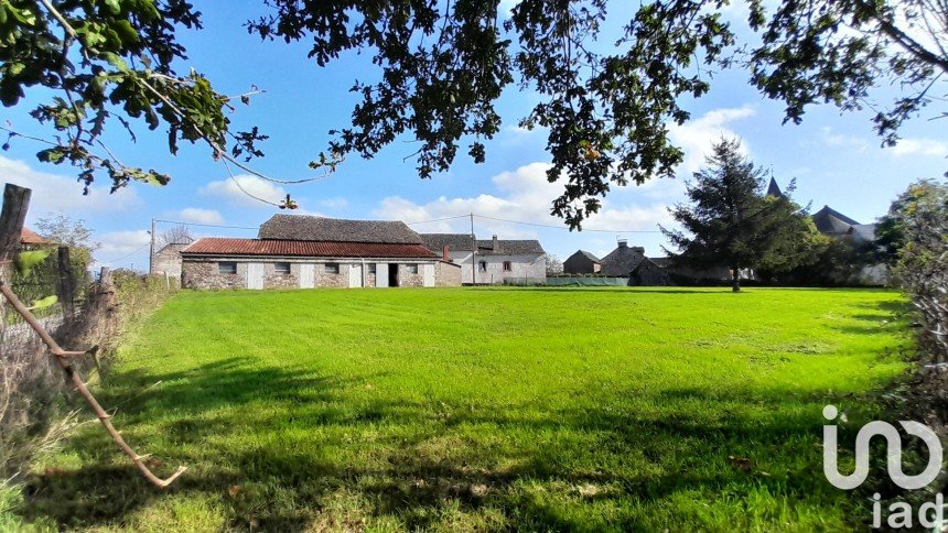 Terrain de 2 165 m² à Tayrac (12440)