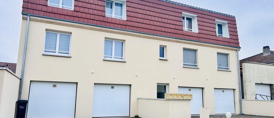 Apartment 5 rooms of 84 m² in Belleville (54940)