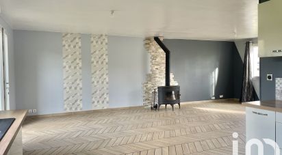 Maison 7 pièces de 170 m² à La Neuville-Roy (60190)