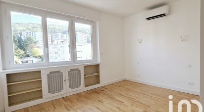 Appartement 4 pièces de 94 m² à Aix-les-Bains (73100)