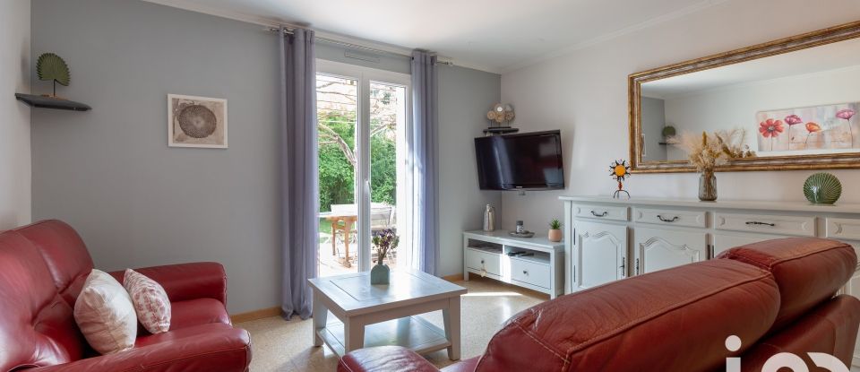 Maison 5 pièces de 81 m² à Mazan (84380)