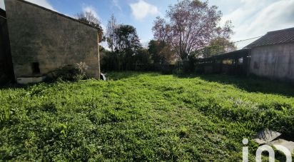 Land of 324 m² in Cambes (33880)