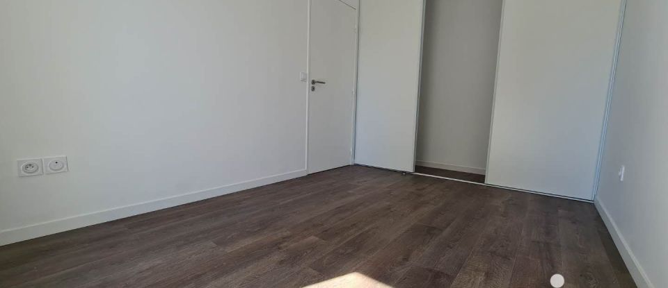 Apartment 3 rooms of 59 m² in Bagnolet (93170)