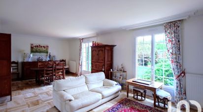 Maison traditionnelle 5 pièces de 104 m² à Sivry-Courtry (77115)