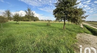 Land of 2,028 m² in Cayrac (82440)