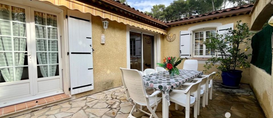 House 3 rooms of 100 m² in Aubagne (13400)