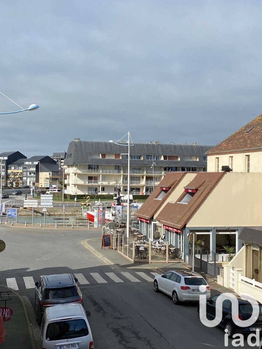 Apartment 2 rooms of 41 m² in Courseulles-sur-Mer (14470)