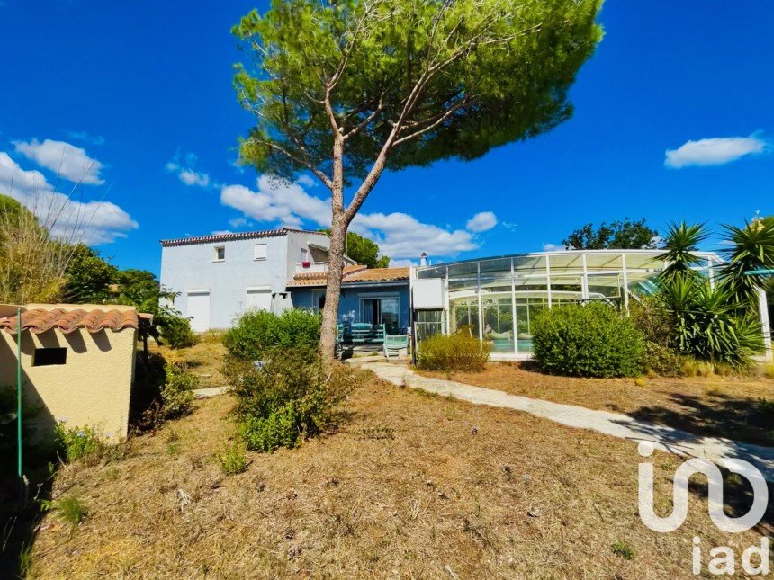 House 7 rooms of 230 m² in Agde (34300)