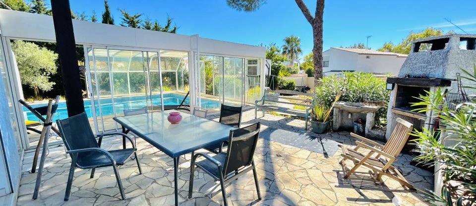 House 7 rooms of 230 m² in Agde (34300)