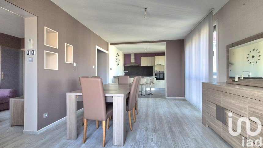 Appartement 5 pièces de 105 m² à Le Pont-de-Claix (38800)