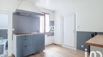 Apartment 2 rooms of 32 m² in Dreux (28100)