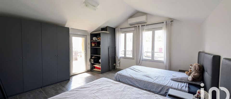 Appartement 3 pièces de 53 m² à Avignon (84000)