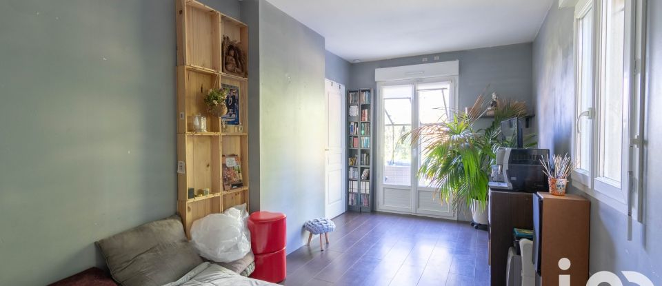 House 7 rooms of 150 m² in Verneuil-sur-Seine (78480)