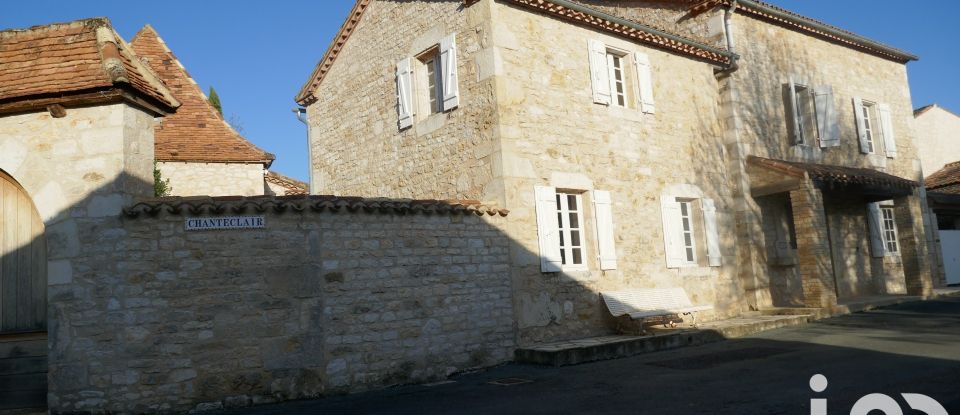 Mansion 7 rooms of 177 m² in Carnac-Rouffiac (46140)