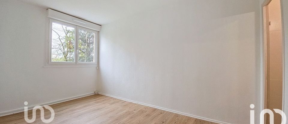 Appartement 4 pièces de 84 m² à Pau (64000)