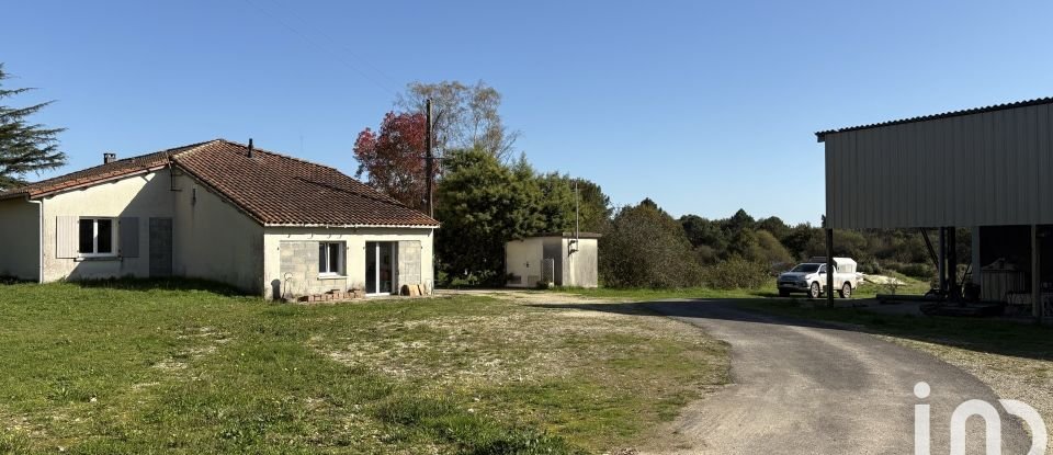 Maison traditionnelle 6 pièces de 200 m² à Saint-Vallier (16480)