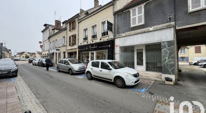 Studio 2 pièces de 32 m² à Fontenay-Trésigny (77610)