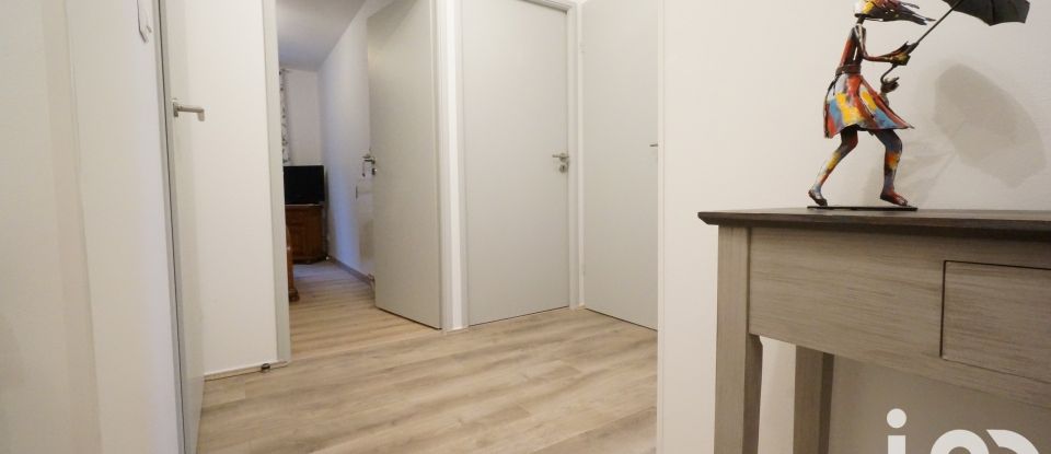 Apartment 4 rooms of 79 m² in Annœullin (59112)