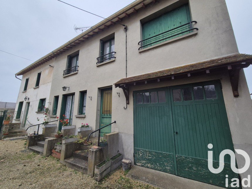 Village house 7 rooms of 164 m² in Sainte-Aulde (77260)