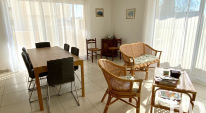 Apartment 3 rooms of 78 m² in Nîmes (30900)