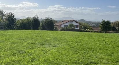 Terrain de 1 000 m² à Villefranque (64990)