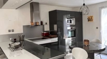 Maison 5 pièces de 88 m² à Lunel (34400)