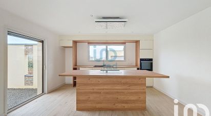 Maison 8 pièces de 142 m² à Mordelles (35310)