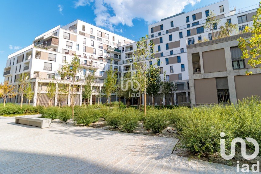 Studio 1 pièce de 34 m² à Bobigny (93000)