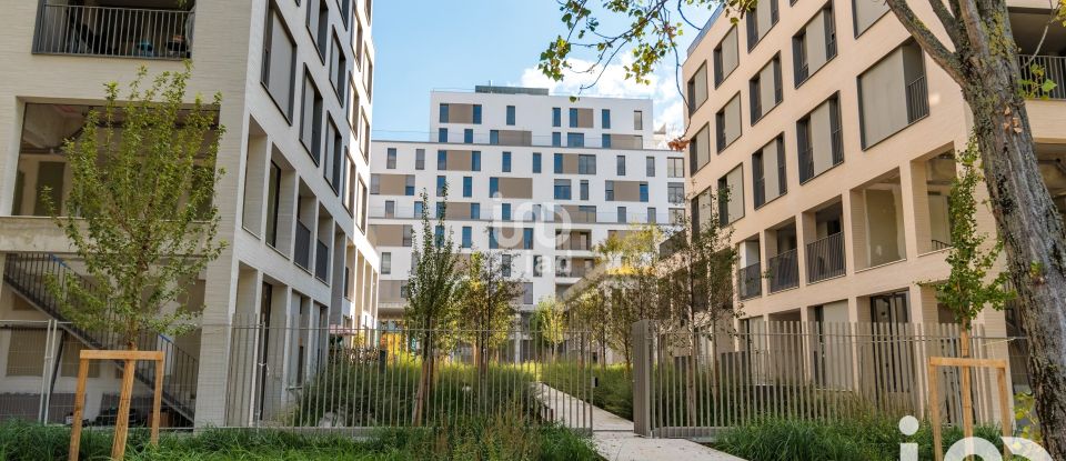 Studio 1 pièce de 34 m² à Bobigny (93000)