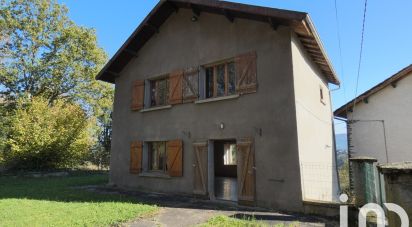 Village house 4 rooms of 76 m² in Arlanc (63220)