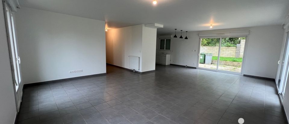 Maison 6 pièces de 130 m² à Mouroux (77120)