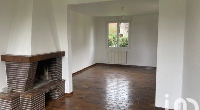 Maison traditionnelle 8 pièces de 154 m² à Agneaux (50180)