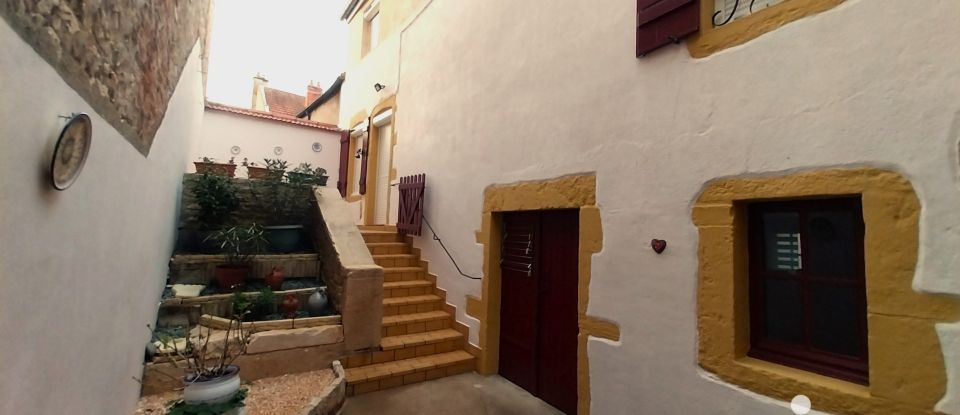 Townhouse 5 rooms of 167 m² in Chagny (71150)