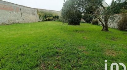 Land of 334 m² in La Rochelle (17000)