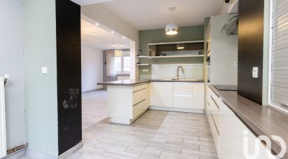 Maison 6 pièces de 108 m² à Faches-Thumesnil (59155)