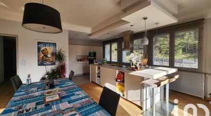 Apartment 4 rooms of 153 m² in Les Rousses (39220)