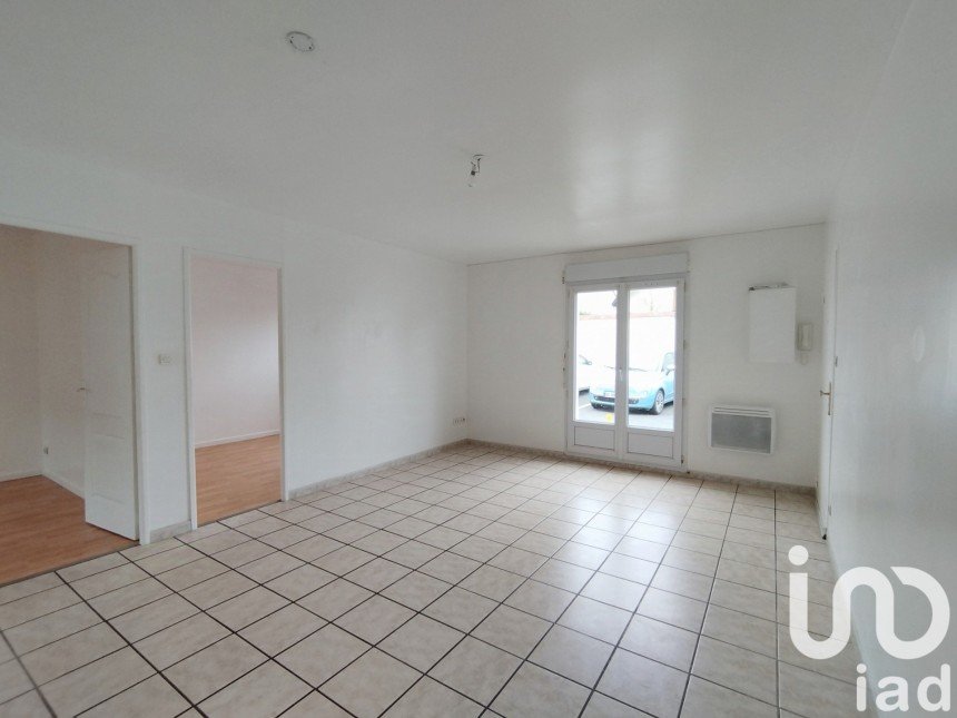 Apartment 3 rooms of 52 m² in Saint-Étienne-du-Rouvray (76800)