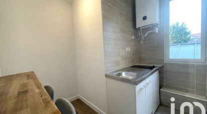 Appartement 2 pièces de 33 m² à Courbevoie (92400)