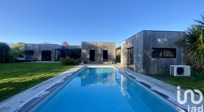 Maison d’architecte 6 pièces de 153 m² à Moëlan-sur-Mer (29350)