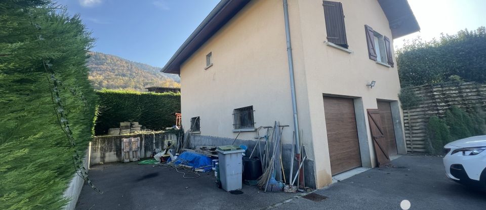 Maison 4 pièces de 95 m² à Pontcharra (38530)