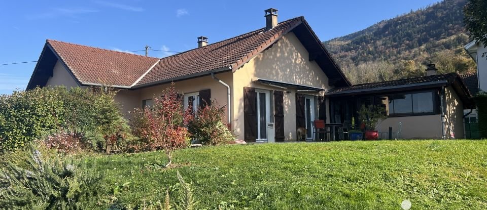 Maison 4 pièces de 95 m² à Pontcharra (38530)