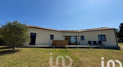 Maison traditionnelle 5 pièces de 129 m² à Saint-Fort-sur-Gironde (17240)