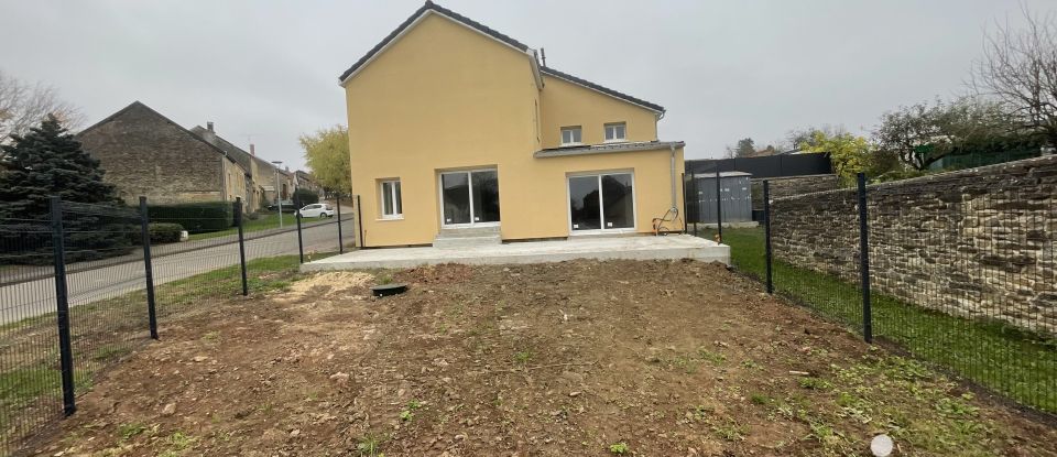 Maison 6 pièces de 133 m² à Fleigneux (08200)