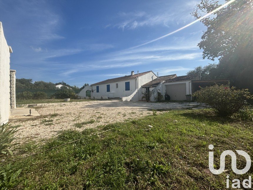 Maison traditionnelle 4 pièces de 120 m² à Vidauban (83550)